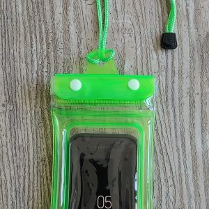 Floating Water Proof Cell Phone Case / Pouch with extra Air * For up to 7" x 3"1/2 Phones *