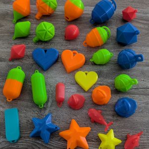 Floating Keychain for Outdoor Water Sports -> Boating, Surfing, Fishing, Kayaking, Paddle boarding ....